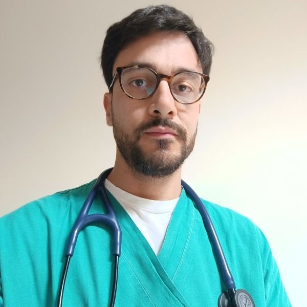 Dr. MARIO DE ROSA